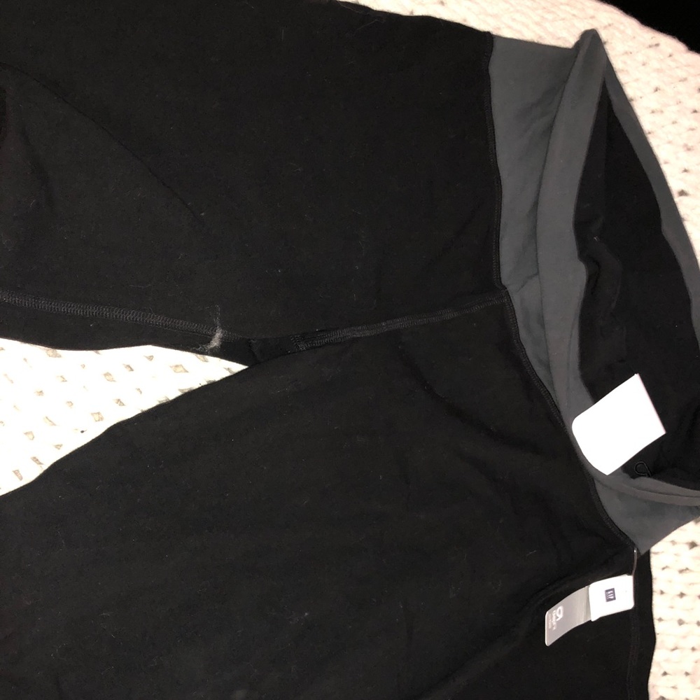 NWT Gap gbalance Flare yoga pants black/gray XL